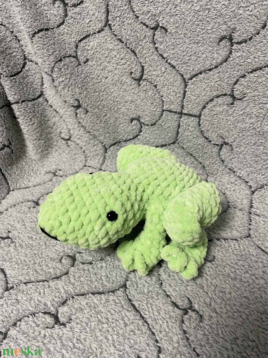 Horgolt béka - játék & sport - plüssállat & játékfigura - béka - Meska.hu