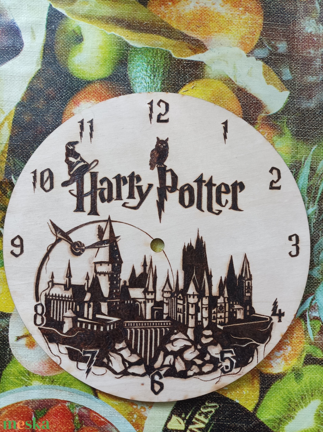 Harry Potter-es óra - otthon & életmód - dekoráció - fali és függő dekoráció - falióra & óra - Meska.hu Harry Potter-es óra - otthon & életmód - dekoráció - fali és függő dekoráció - falióra & óra - Meska.hu