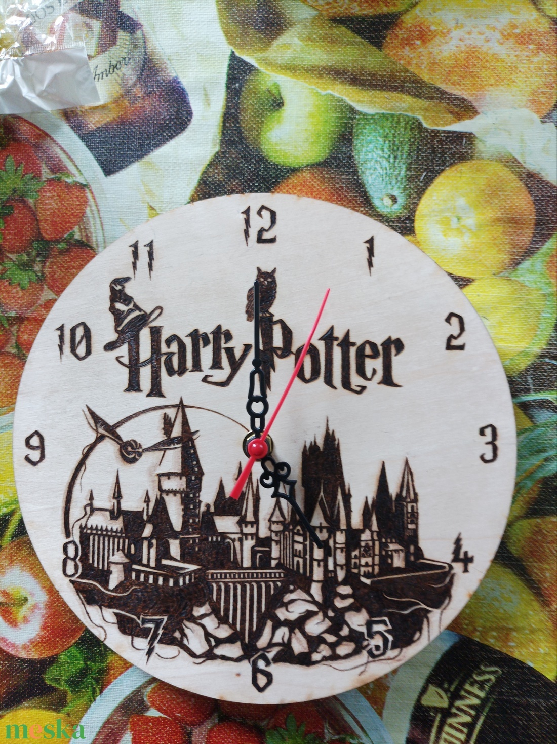 Harry Potter-es óra - otthon & életmód - dekoráció - fali és függő dekoráció - falióra & óra - Meska.hu Harry Potter-es óra - otthon & életmód - dekoráció - fali és függő dekoráció - falióra & óra - Meska.hu