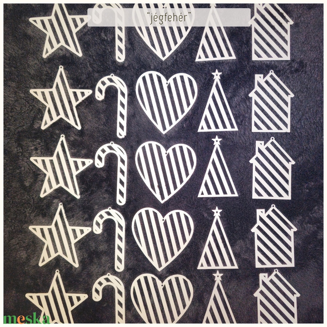 Karácsonyfadíszek - 25 db-os jégfehér szett - karácsony - karácsonyi lakásdekoráció - karácsonyfadíszek - Meska.hu