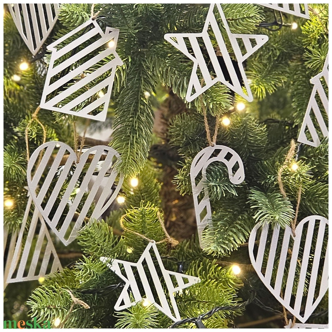 Karácsonyfadíszek - 25 db-os jégfehér szett - karácsony - karácsonyi lakásdekoráció - karácsonyfadíszek - Meska.hu