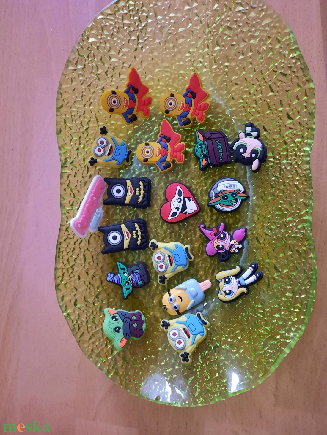 DIY különféle charmok (Mickey egér, szuperhős minion, Star Wars, Pindur Pandúrok) - kellékek & szerszámok - dekorációs kellékek - figurák - Meska.hu DIY különféle charmok (Mickey egér, szuperhős minion, Star Wars, Pindur Pandúrok) - kellékek & szerszámok - dekorációs kellékek - figurák - Meska.hu