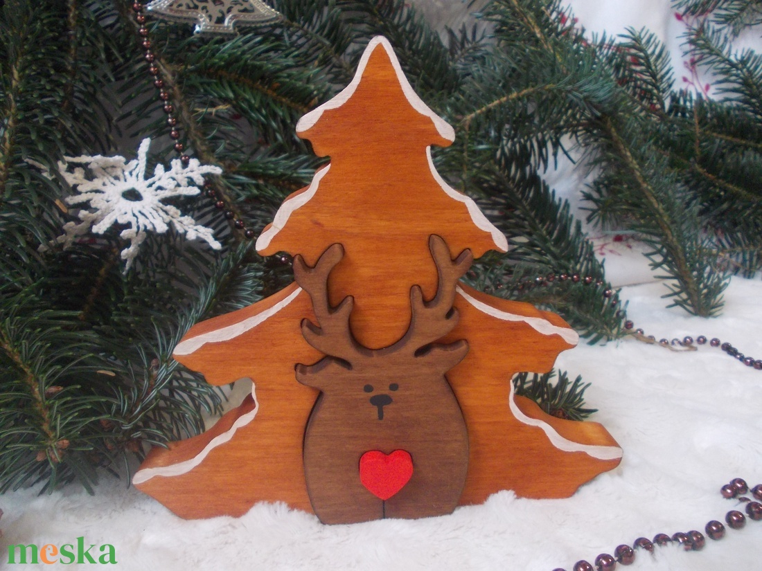 Karácsonyi szarvas fenyővel havas - karácsony - karácsonyi lakásdekoráció - karácsonyi lakásdíszek - Meska.hu