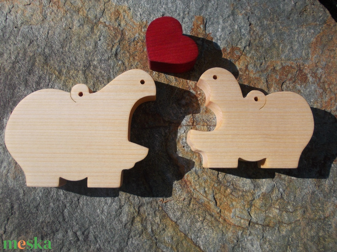 Vízilovak szívvel - otthon & életmód - dekoráció - dísztárgy - Meska.hu