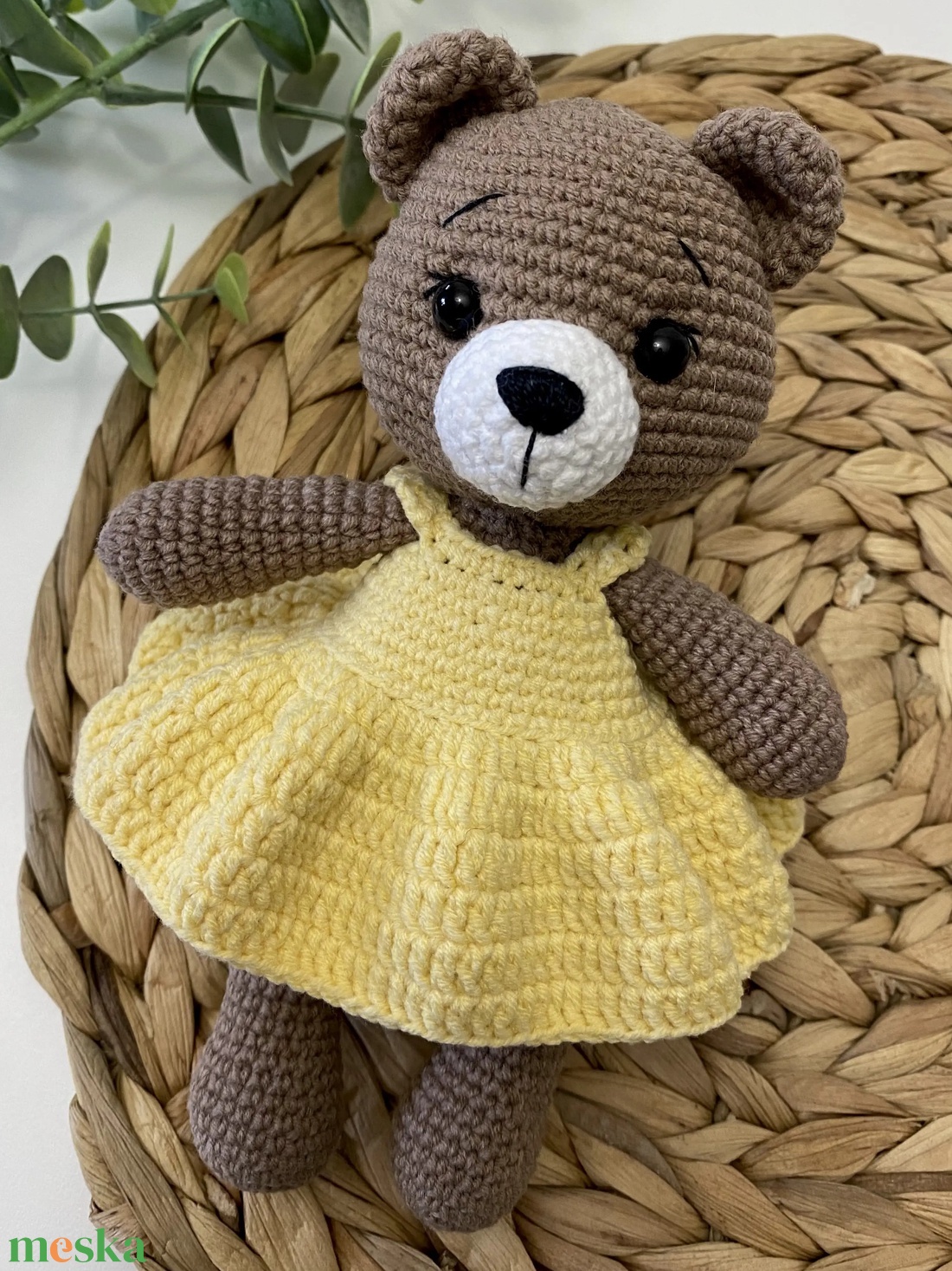 Horgolt maci, sárga ruhában - játék & sport - plüssállat & játékfigura - maci - Meska.hu
