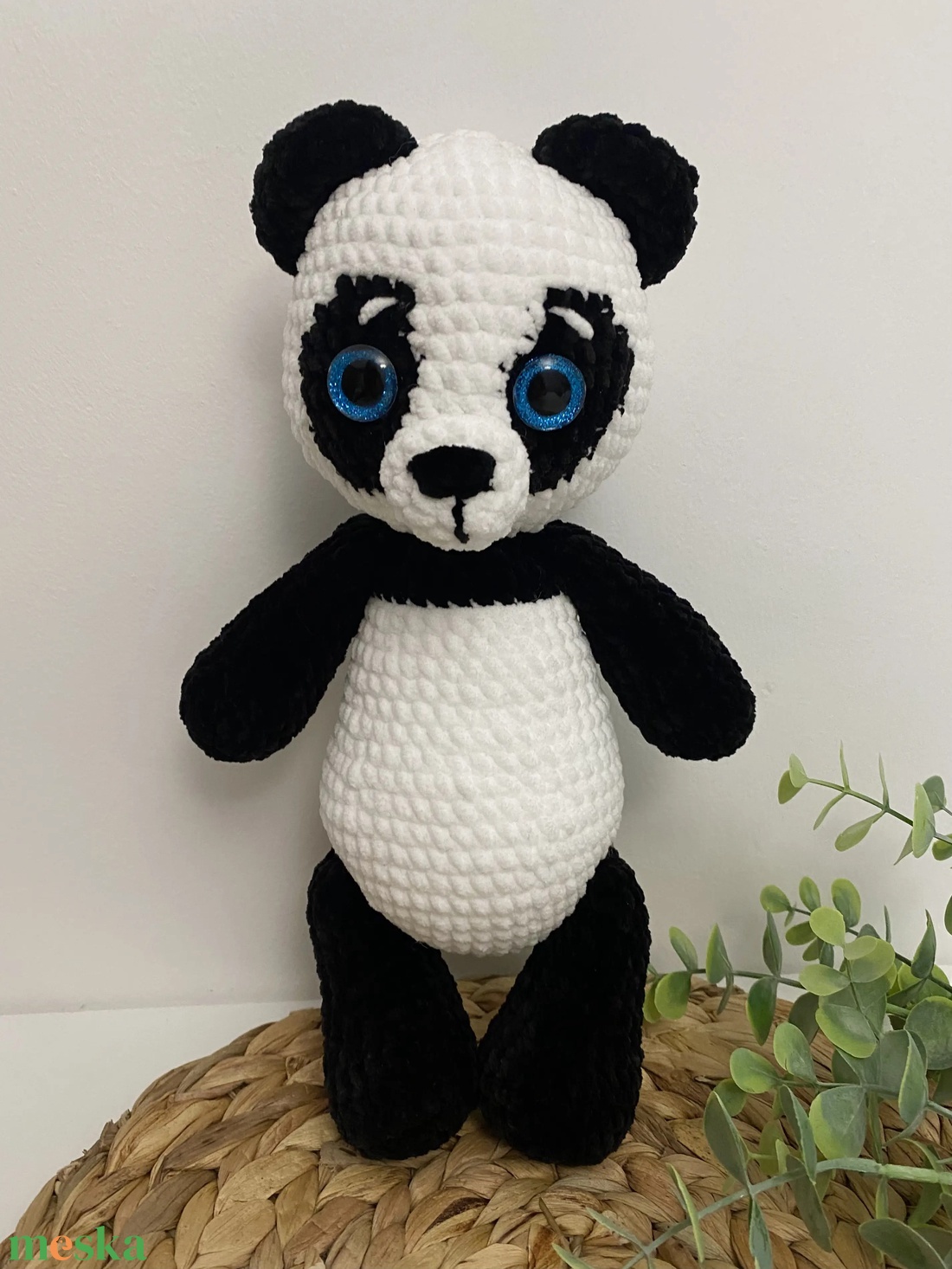 Horgolt pandamaci - játék & sport - plüssállat & játékfigura - maci - Meska.hu