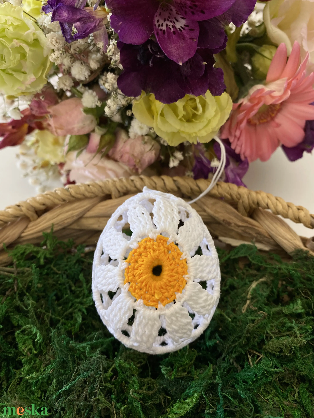 Horgolt tojás dekoráció - margarétás - ünnepi díszek, dekorációk - húsvéti díszek és dekorációk - húsvéti tojásfadíszek - Meska.hu