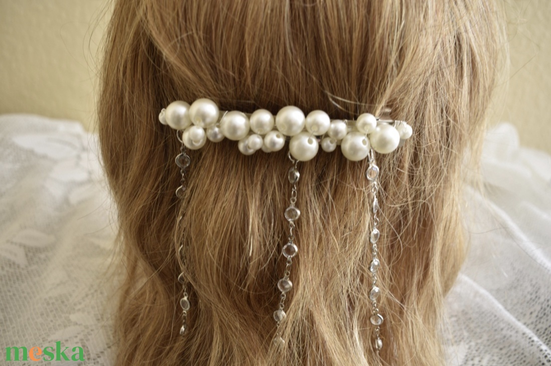 Gyöngyös hajcsatt - esküvő - hajdísz - kontydísz & hajdísz - Meska.hu