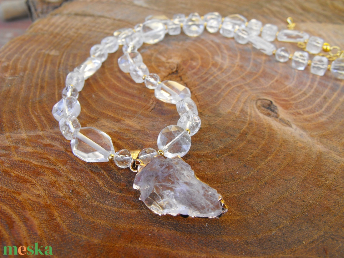 Ragyogó hegyikristályok nyaklánc medállal, acél szerelék - ékszer - nyaklánc - medál - Meska.hu