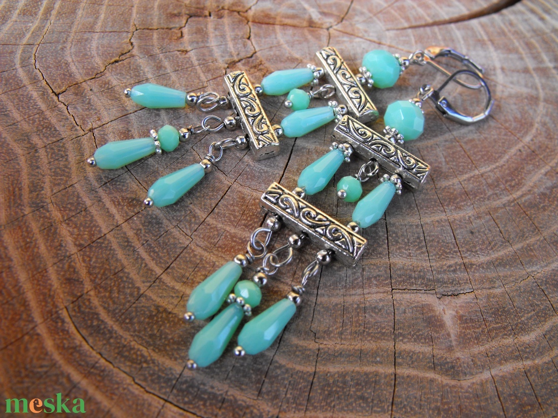 Hosszú menta színű fülbevaló - ékszer - fülbevaló - lógó fülbevaló - Meska.hu