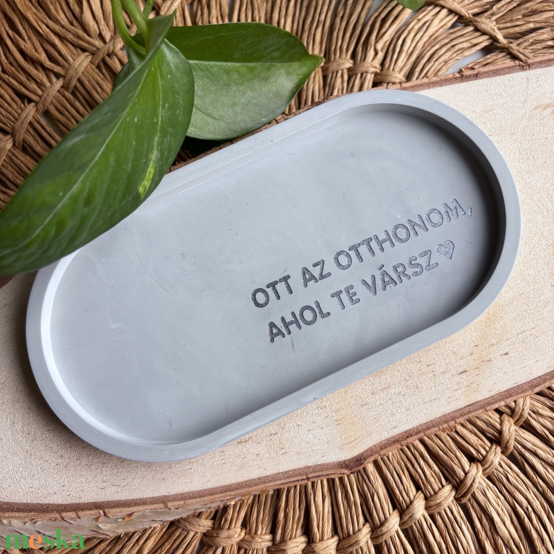OTT AZ OTTHONOM, AHOL TE VÁRSZ - közepes tálka - otthon & életmód - dekoráció - asztal és polc dekoráció - dekorációs tál, tartó - Meska.hu