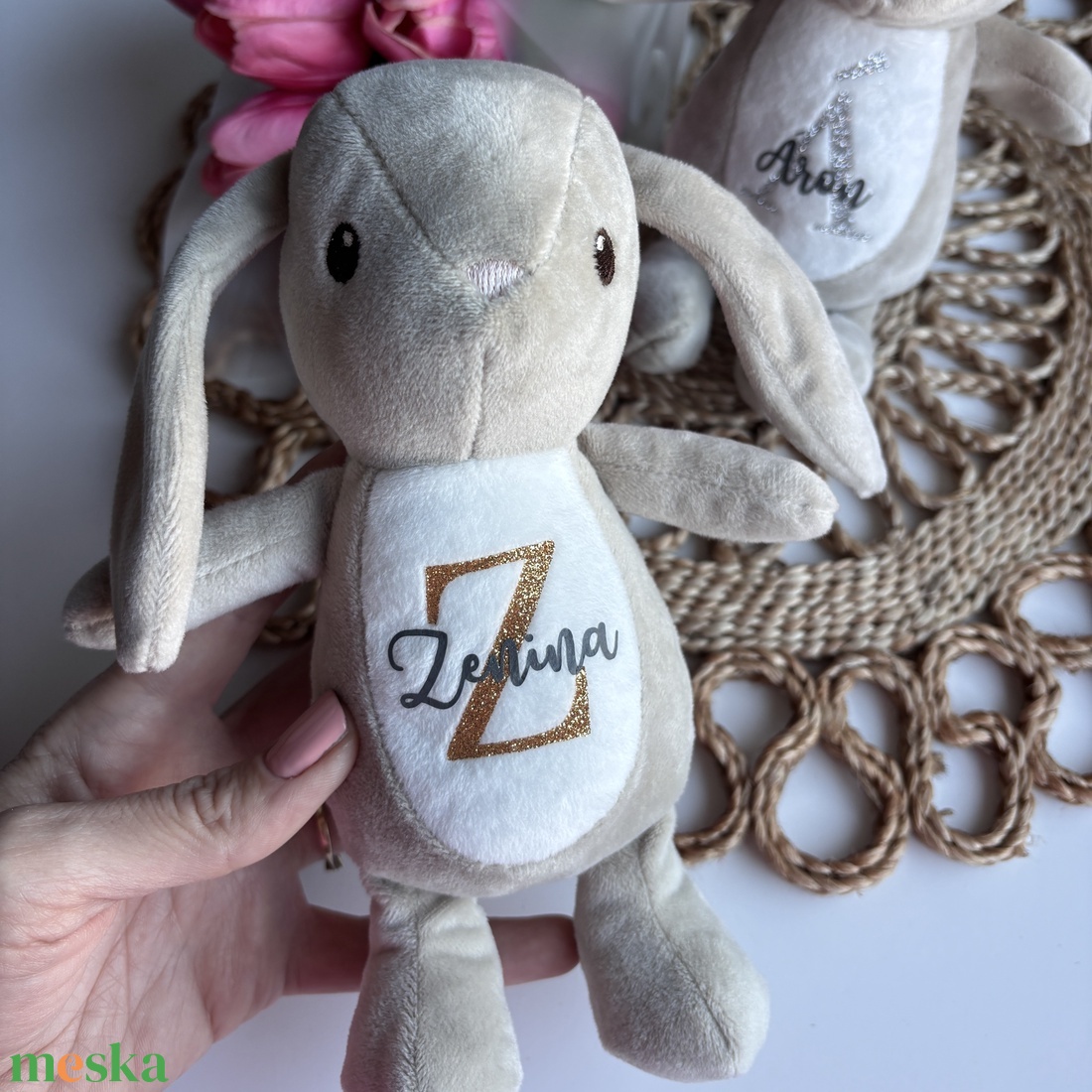 Névre szóló plüss nyuszi - baba - mama - babaszoba dekoráció - babanév dekoráció - Meska.hu