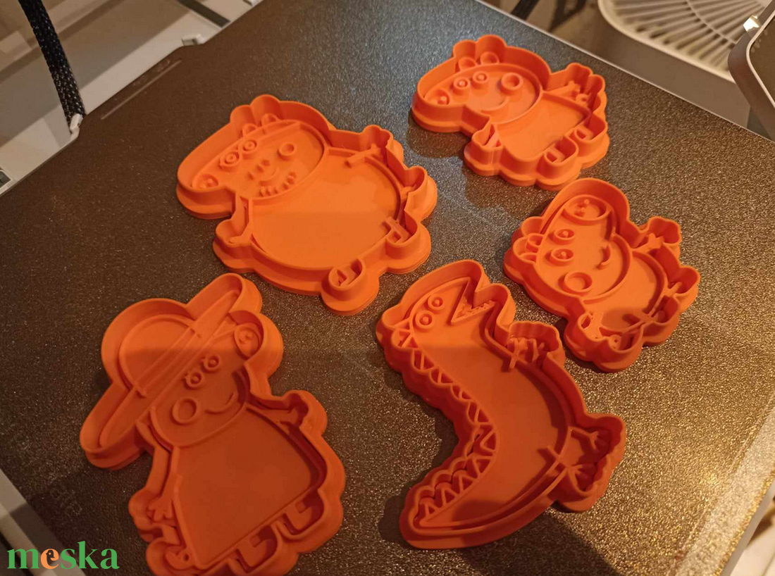 Peppa Pig Sütikiszúró és Bélyegző Készlet � Peppa, George, Mummy és Daddy Pig � 3D nyomtatott - otthon & életmód - konyhafelszerelés, tálalás - sütés, főzés - sütikiszúró - Meska.hu