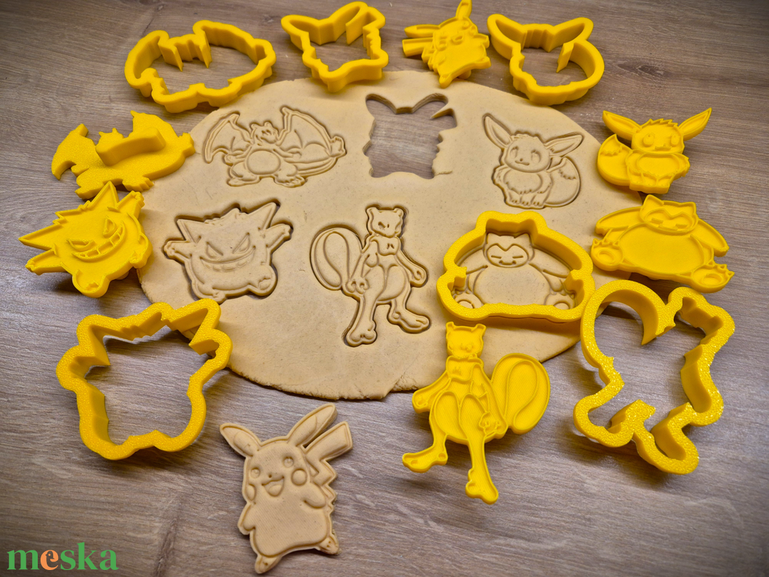  Pokémon süti kiszúró Szett � Pikachu, Eevee, Charizard! - otthon & életmód - konyhafelszerelés, tálalás - sütés, főzés - sütikiszúró - Meska.hu