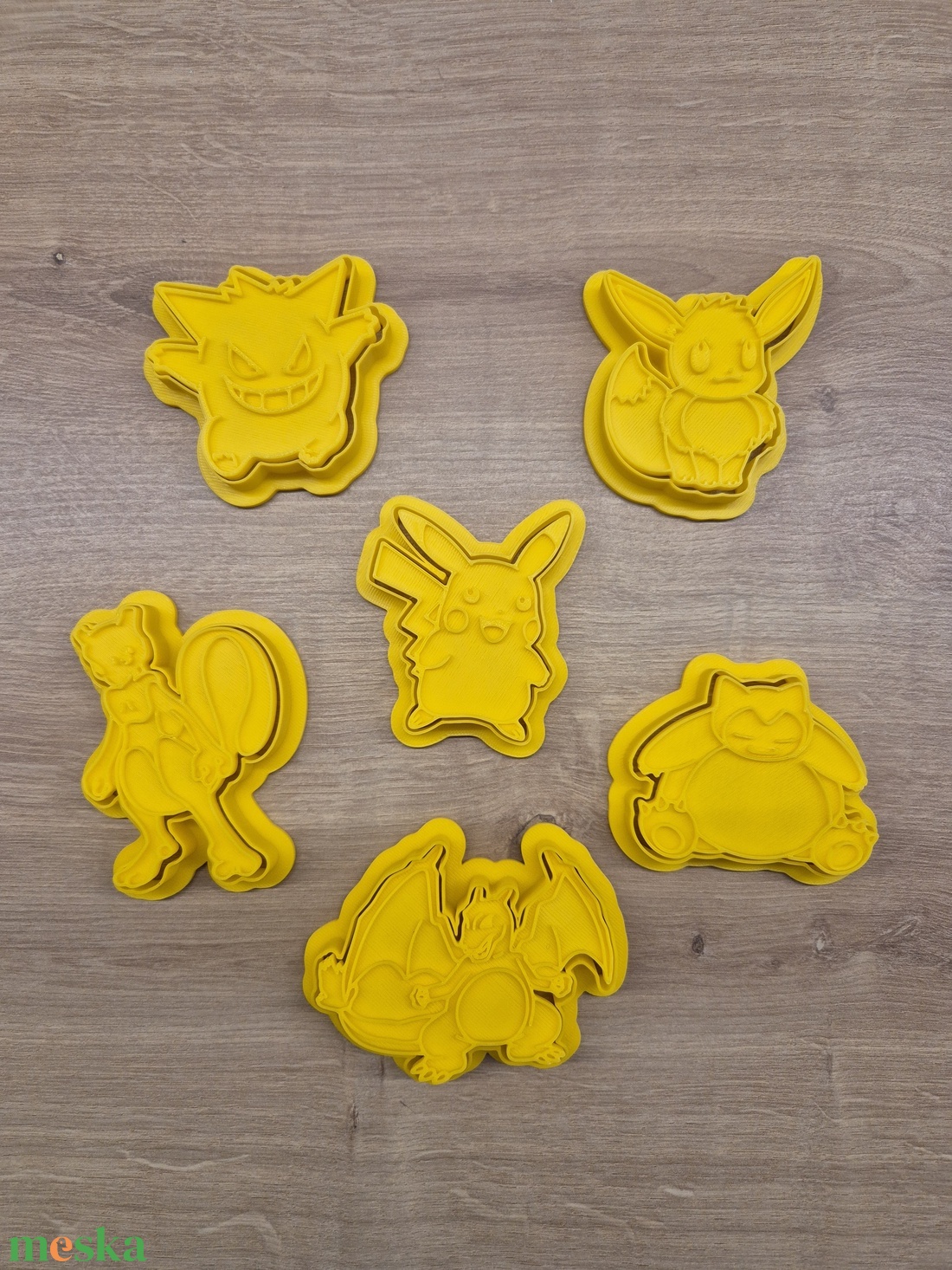  Pokémon süti kiszúró Szett � Pikachu, Eevee, Charizard! - otthon & életmód - konyhafelszerelés, tálalás - sütés, főzés - sütikiszúró - Meska.hu