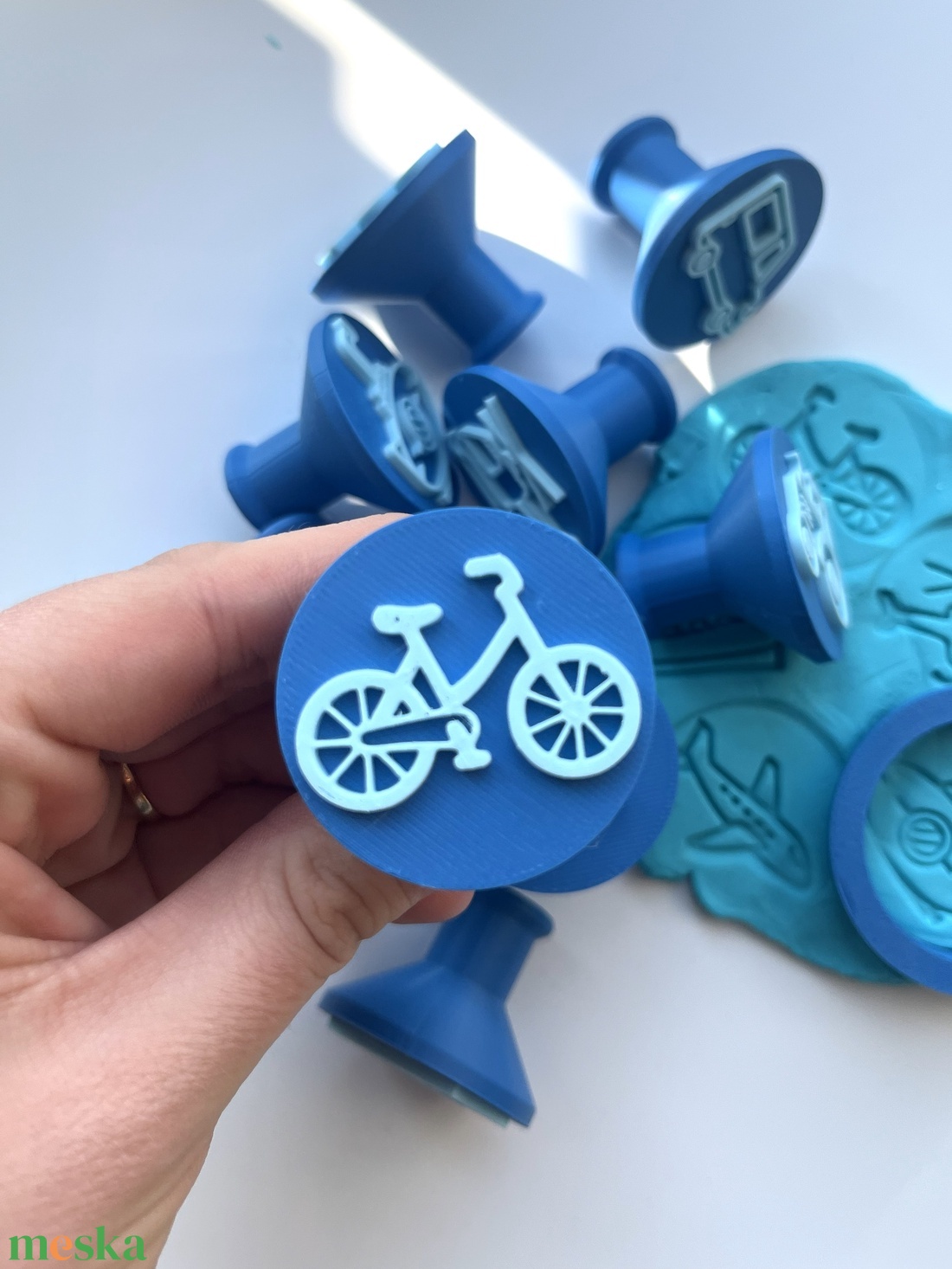 Járműves Gyurma Bélyegző és Sütikiszúró Készlet 2 Repülő Hőlégballon - otthon & életmód - konyhafelszerelés, tálalás - sütés, főzés - sütikiszúró - Meska.hu