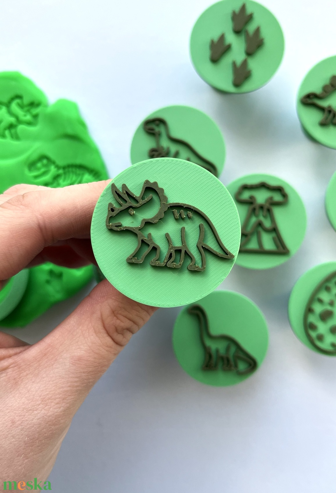 Dinoszauruszos Gyurma Bélyegző és Sütikiszúró Készlet � 2 az 1-ben!  - otthon & életmód - konyhafelszerelés, tálalás - sütés, főzés - sütikiszúró - Meska.hu