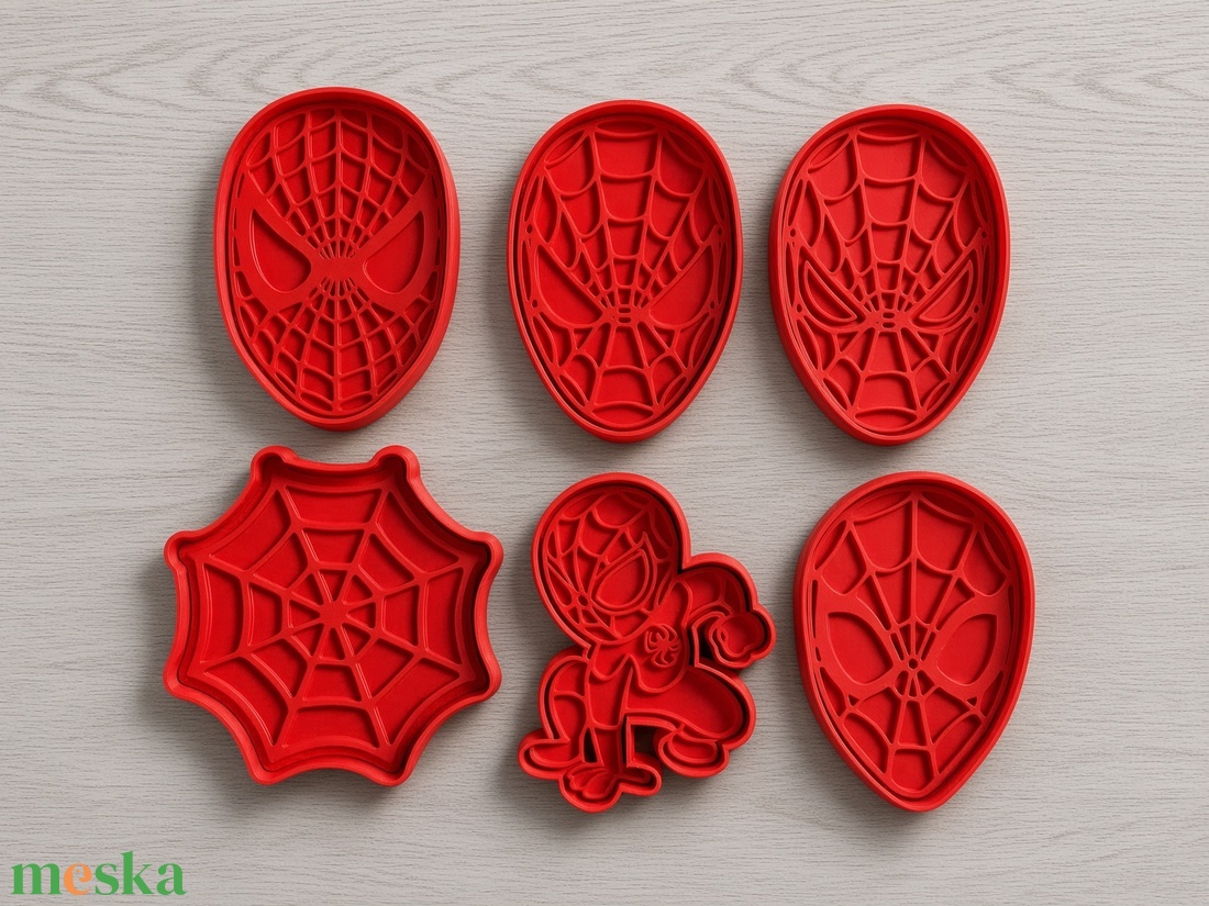 Pókember szuperhősök süti kiszúró � 2 részes készlet Spiderman - otthon & életmód - konyhafelszerelés, tálalás - sütés, főzés - sütikiszúró - Meska.hu