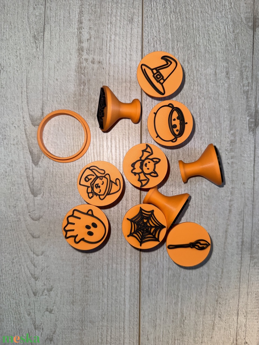 Halloween pecsételő és kiszúró készlet � gyurmához, homokhoz, tésztához - otthon & életmód - dekoráció - halloween - halloweeni sütikiszúrók - Meska.hu
