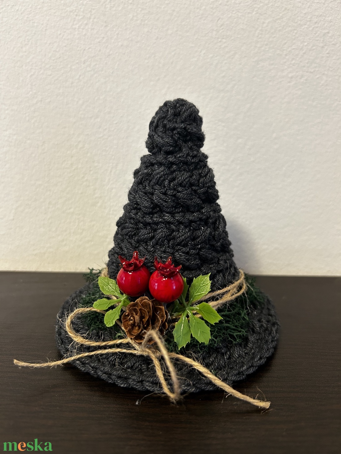 Horgolt boszikalap dekor - otthon & életmód - dekoráció - halloween - halloweeni figurák - Meska.hu