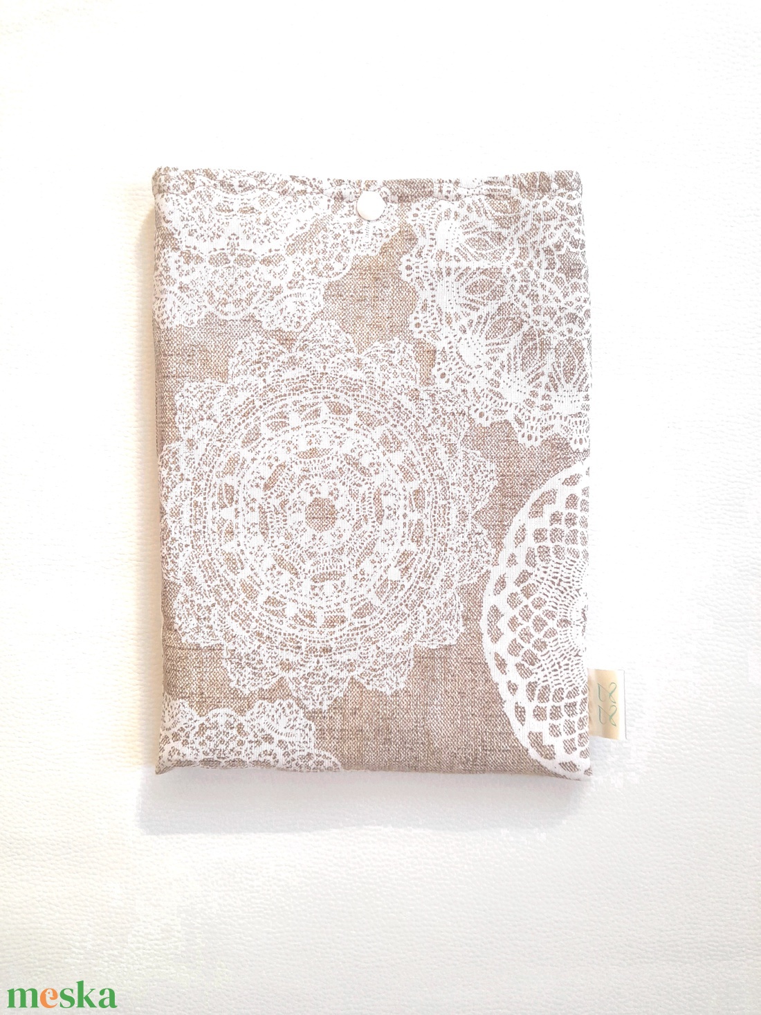 Könyvtok, csipke mintás - otthon & életmód - papír, írószer - mappa - Meska.hu