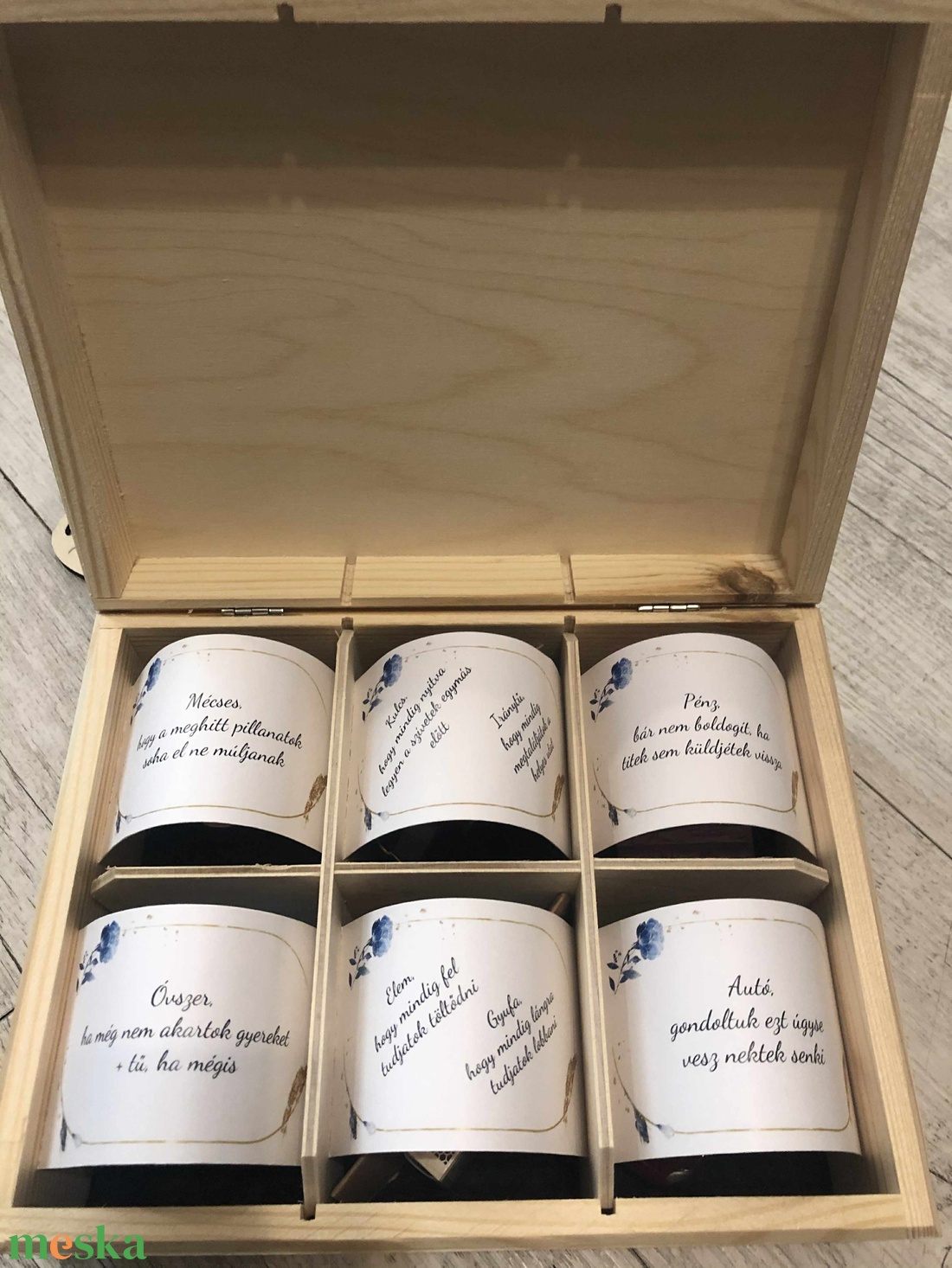 Kalligráfiával díszített nászajándék doboz  jókívánságokkal az ifjú párnak - esküvő - emlék & ajándék - nászajándék - esküvői pénzátadó doboz - Meska.hu