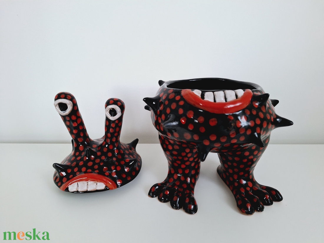 FunnyMonster tároló  - művészet - szobor - kerámia - Meska.hu