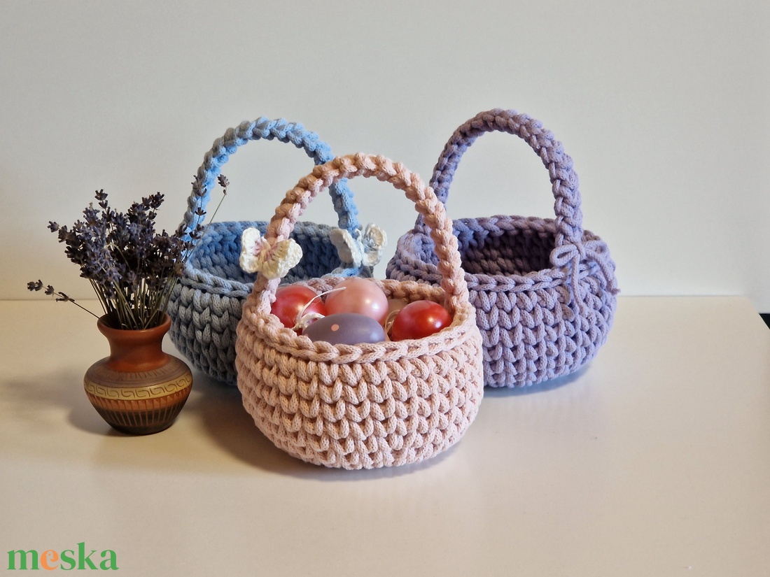  Kézzel horgolt húsvéti kosár  - ünnepi díszek, dekorációk - húsvéti díszek és dekorációk - húsvéti kosár - Meska.hu