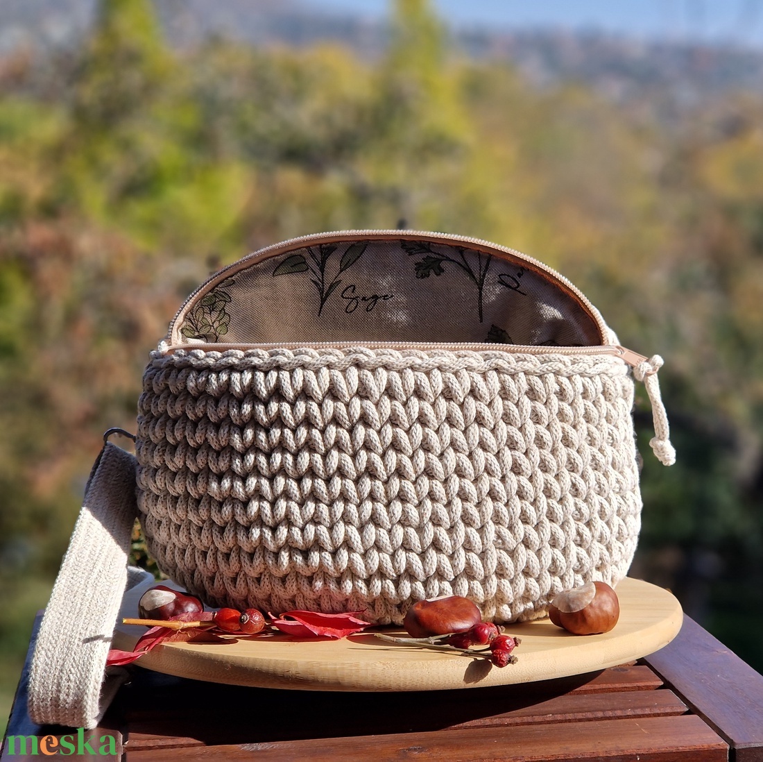 Horgolt övtáska és crossbody táska - táska & tok - kézitáska & válltáska - vállon átvethető táska - Meska.hu