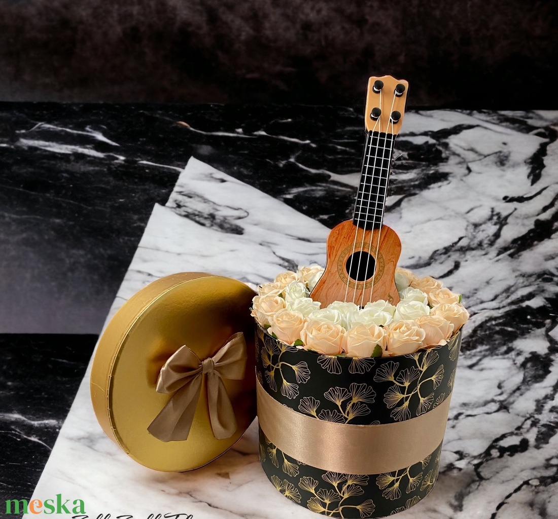 Music Díszdoboz - otthon & életmód - dekoráció - virágdísz és tartó - virágbox, virágdoboz - Meska.hu Music Díszdoboz - otthon & életmód - dekoráció - virágdísz és tartó - virágbox, virágdoboz - Meska.hu