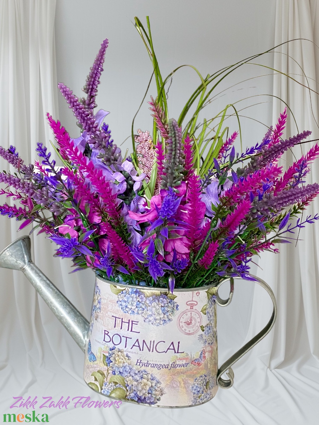 Zikk Zakk Botanical Virágöntöző Kanna Kompozíció - otthon & életmód - dekoráció - asztal és polc dekoráció - asztaldísz - Meska.hu Zikk Zakk Botanical Virágöntöző Kanna Kompozíció - otthon & életmód - dekoráció - asztal és polc dekoráció - asztaldísz - Meska.hu