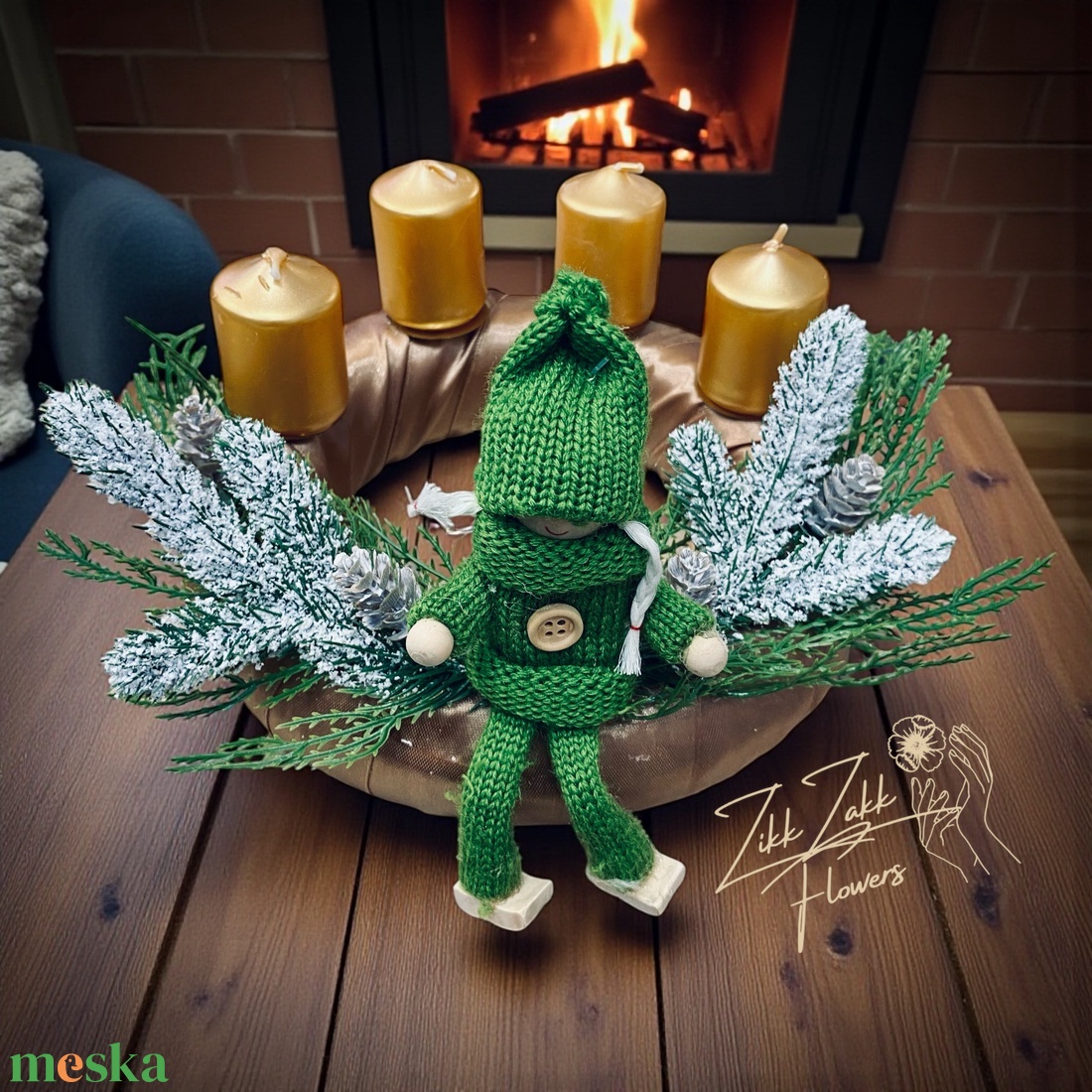 Zöld Téli Manós Adventi Koszorú  Arany Gyertyákkal - karácsony - adventi díszek - adventi koszorú - Meska.hu