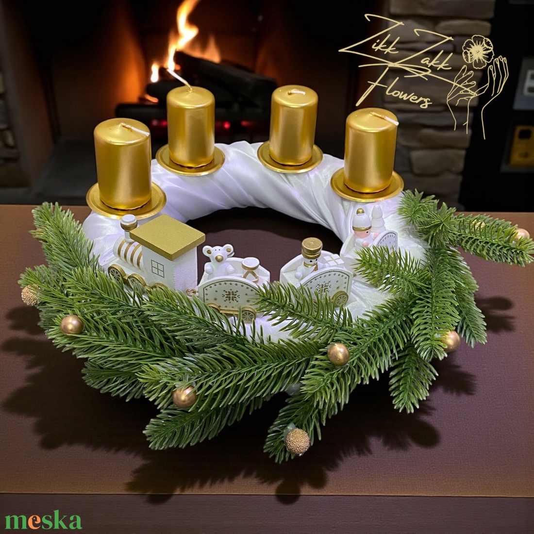 Adventi Koszorú  Fehér-Arany Vonatos Díszítéssel - karácsony - adventi díszek - adventi koszorú - Meska.hu