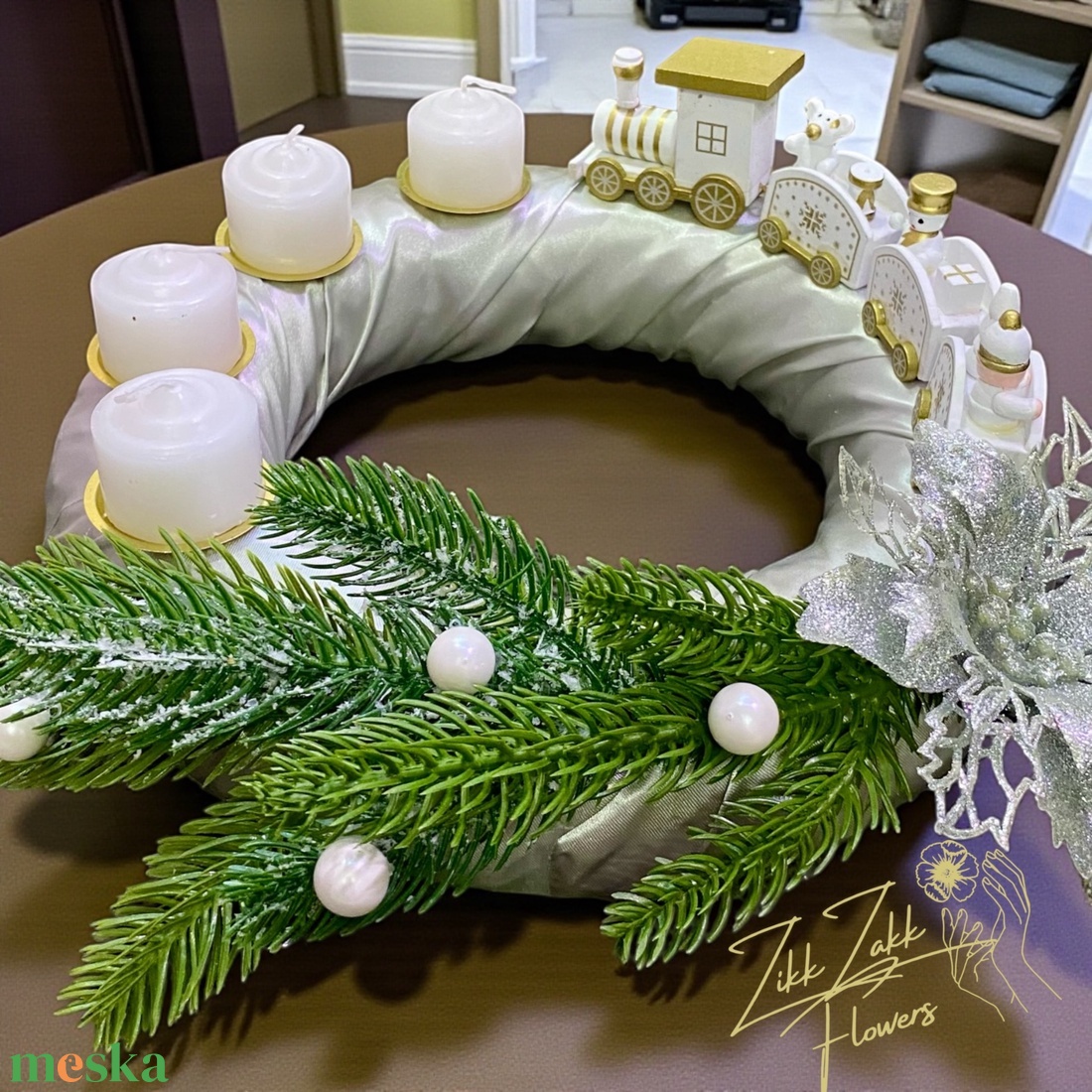 Adventi koszorú � fehér vonatos - karácsony - adventi díszek - adventi koszorú - Meska.hu