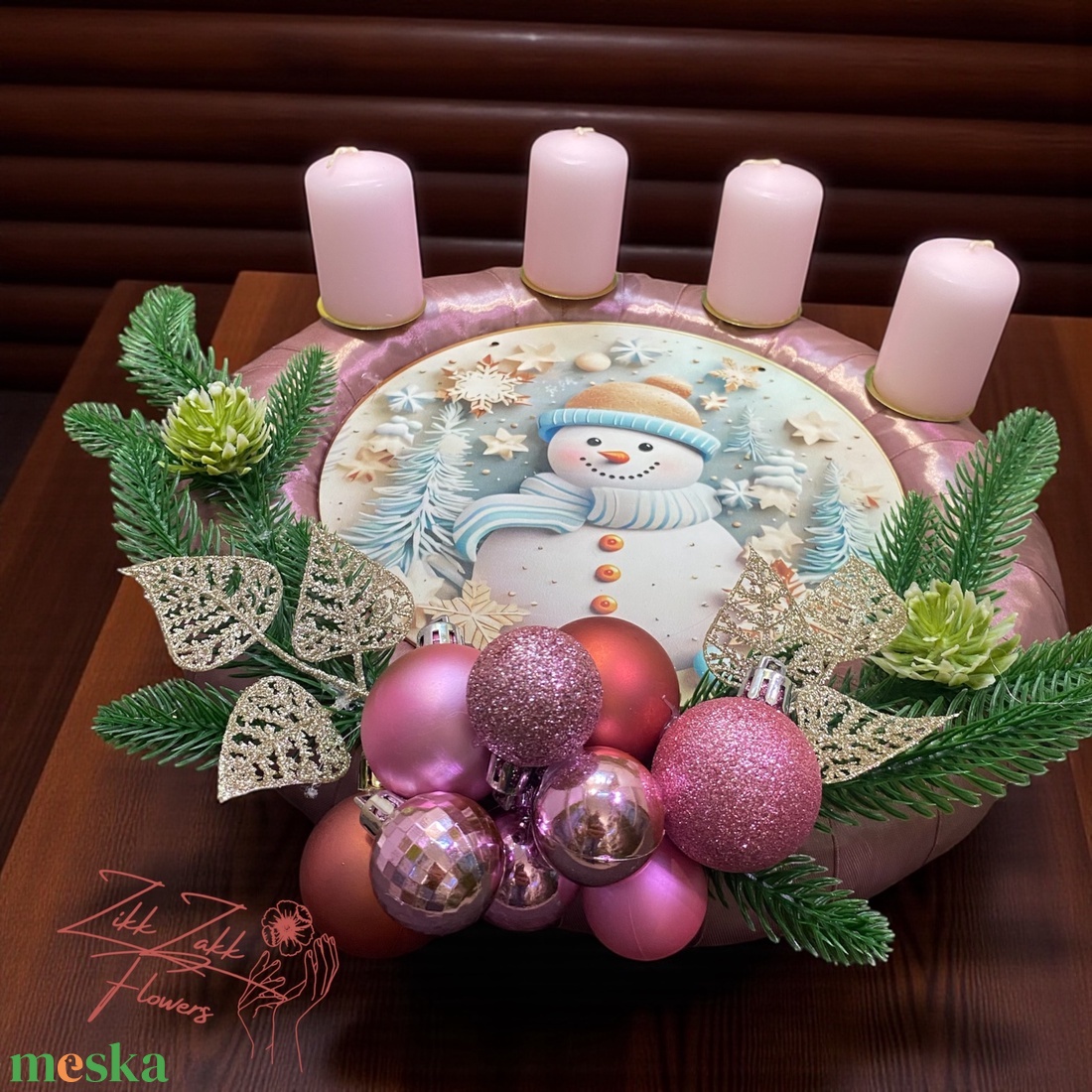 Adventi koszorú  Rózsaszín Hóemberes (4 rózsaszín gyertyával) - karácsony - adventi díszek - adventi koszorú - Meska.hu