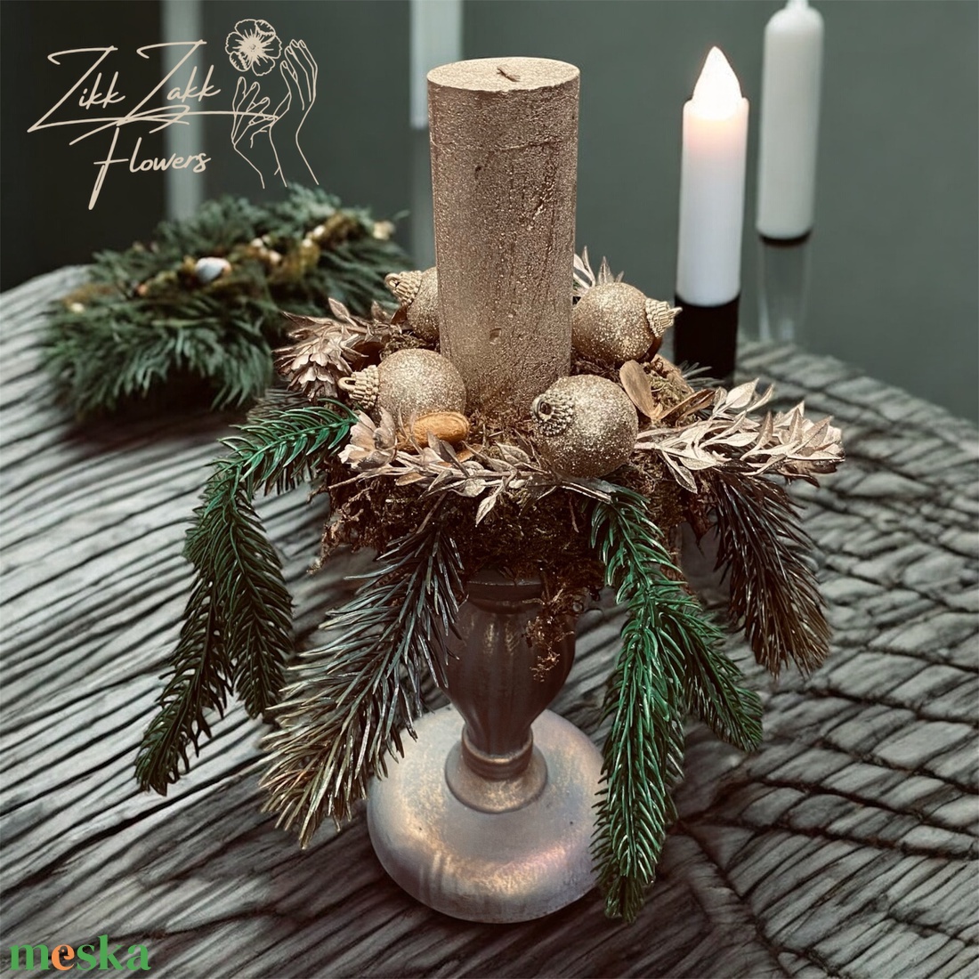 Talpas adventi dekor  pezsgő arany gömbökkel - karácsony - adventi díszek - adventi asztaldísz - Meska.hu