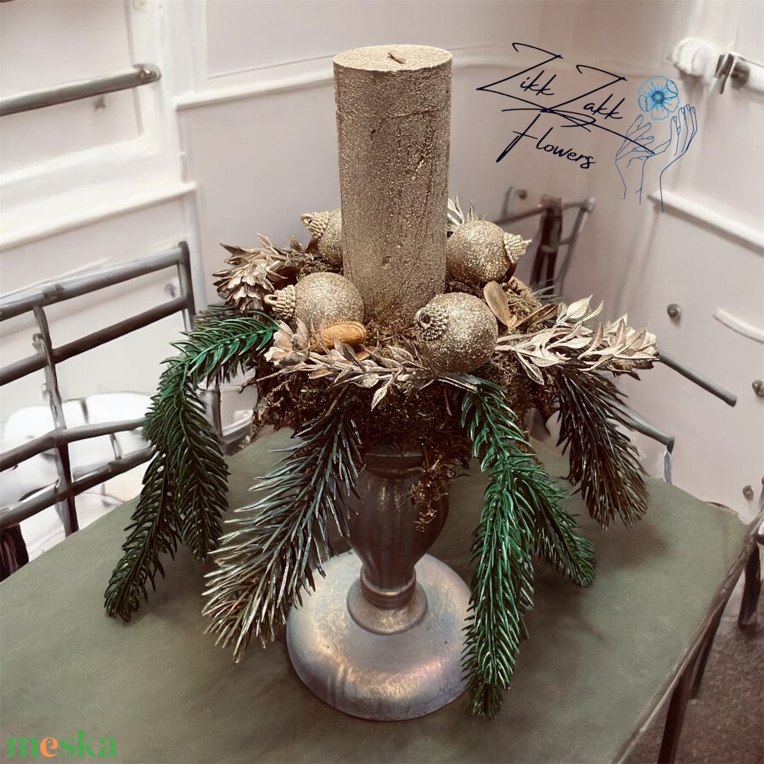 Talpas adventi dekor  pezsgő arany gömbökkel - karácsony - adventi díszek - adventi asztaldísz - Meska.hu