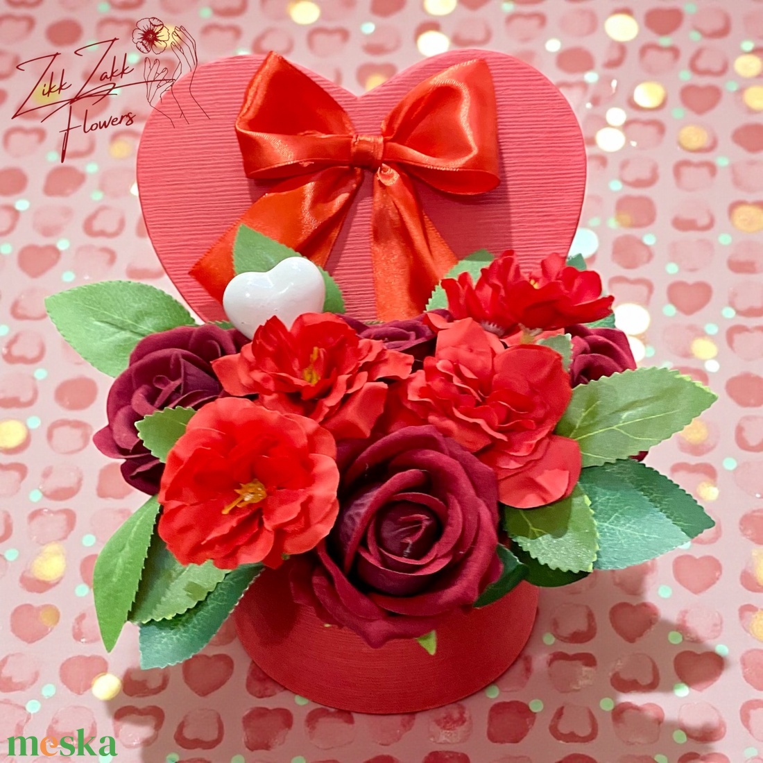 Piros szív dobozos rózsakompozíció masnival - otthon & életmód - virágdekoráció - virágok - virágbox - Meska.hu