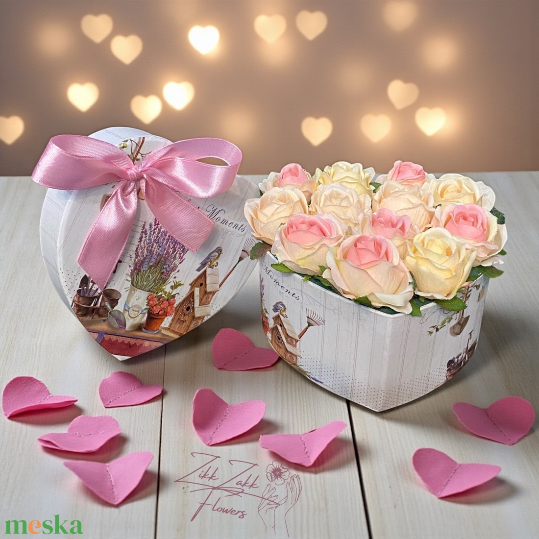 Szív alakú vintage box � barack és krém örök rózsákkal - otthon & életmód - virágdekoráció - virágok - virágbox - Meska.hu