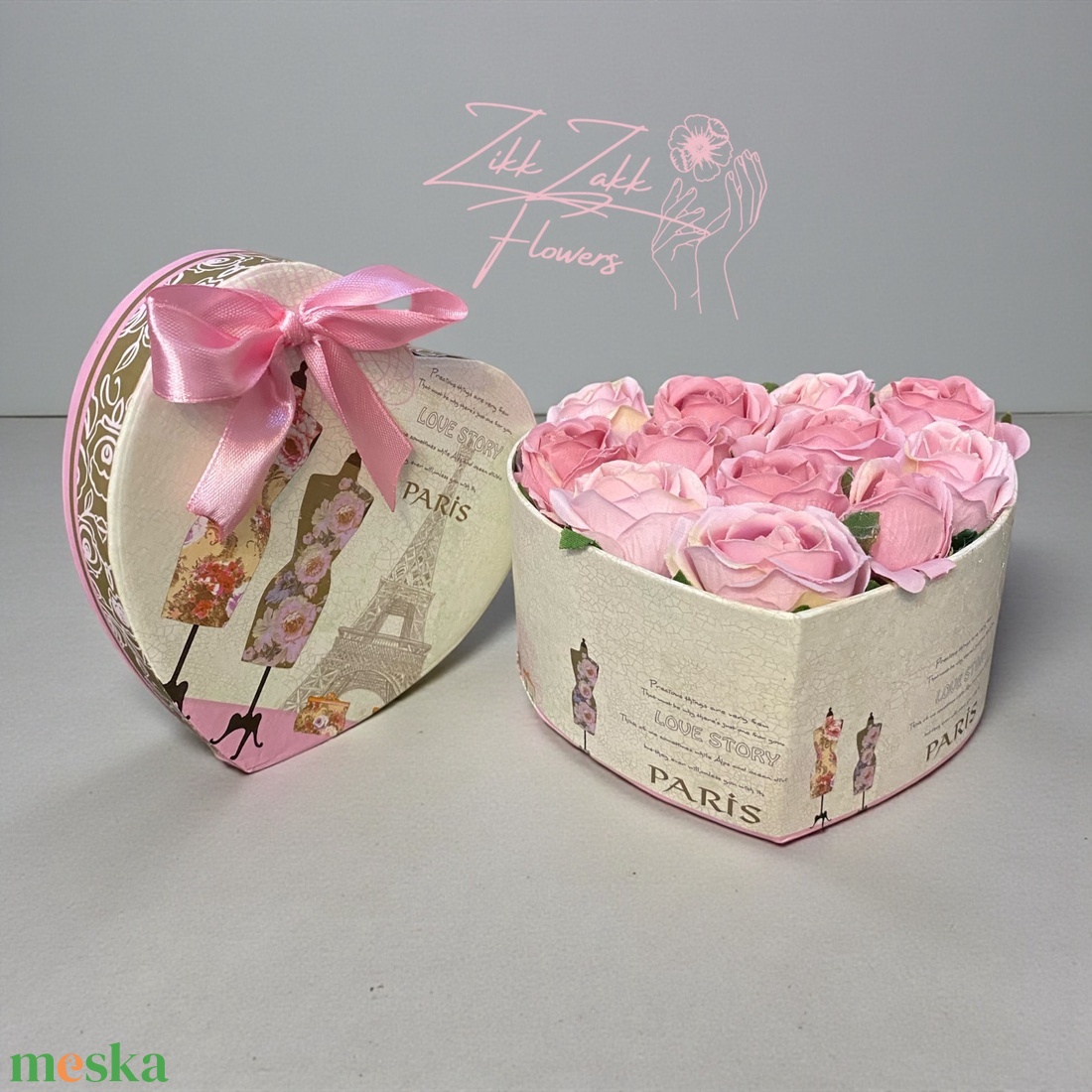 Szív alakú Paris box � rózsaszín örök rózsákkal - otthon & életmód - virágdekoráció - virágok - virágbox - Meska.hu