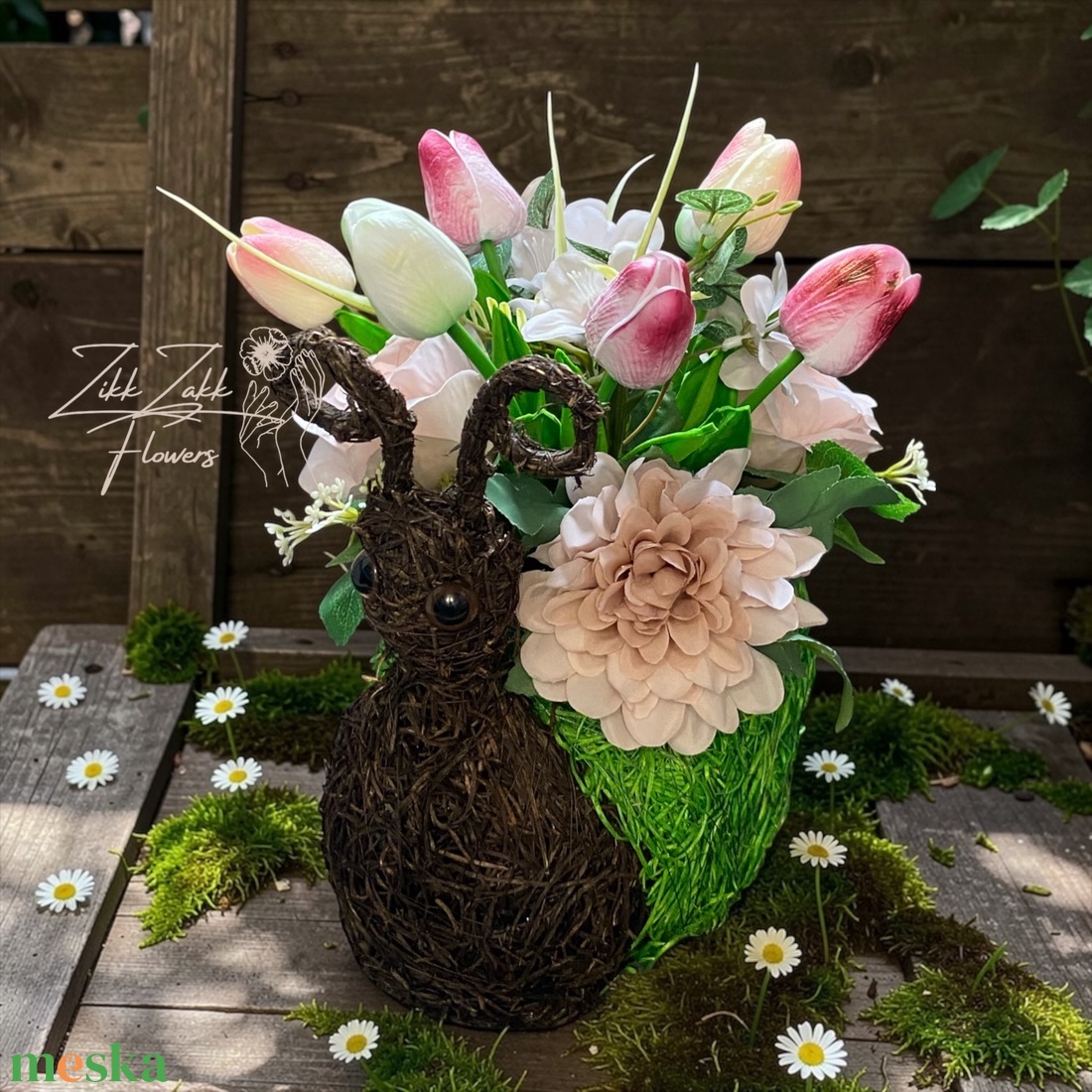 Csiga Kaspós Tulipános Virágkompozíció - otthon & életmód - dekoráció - asztal és polc dekoráció - asztaldísz - Meska.hu