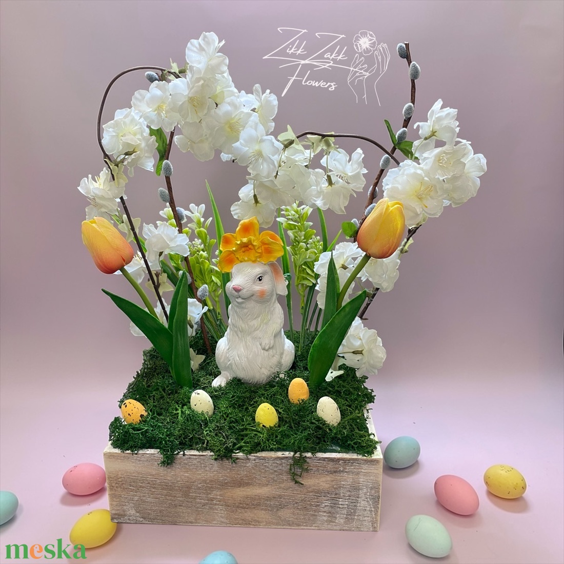 Nyuszis Tavaszi Virágkompozíció Fa Ládában - ünnepi díszek, dekorációk - húsvéti díszek és dekorációk - húsvéti asztaldíszek - Meska.hu