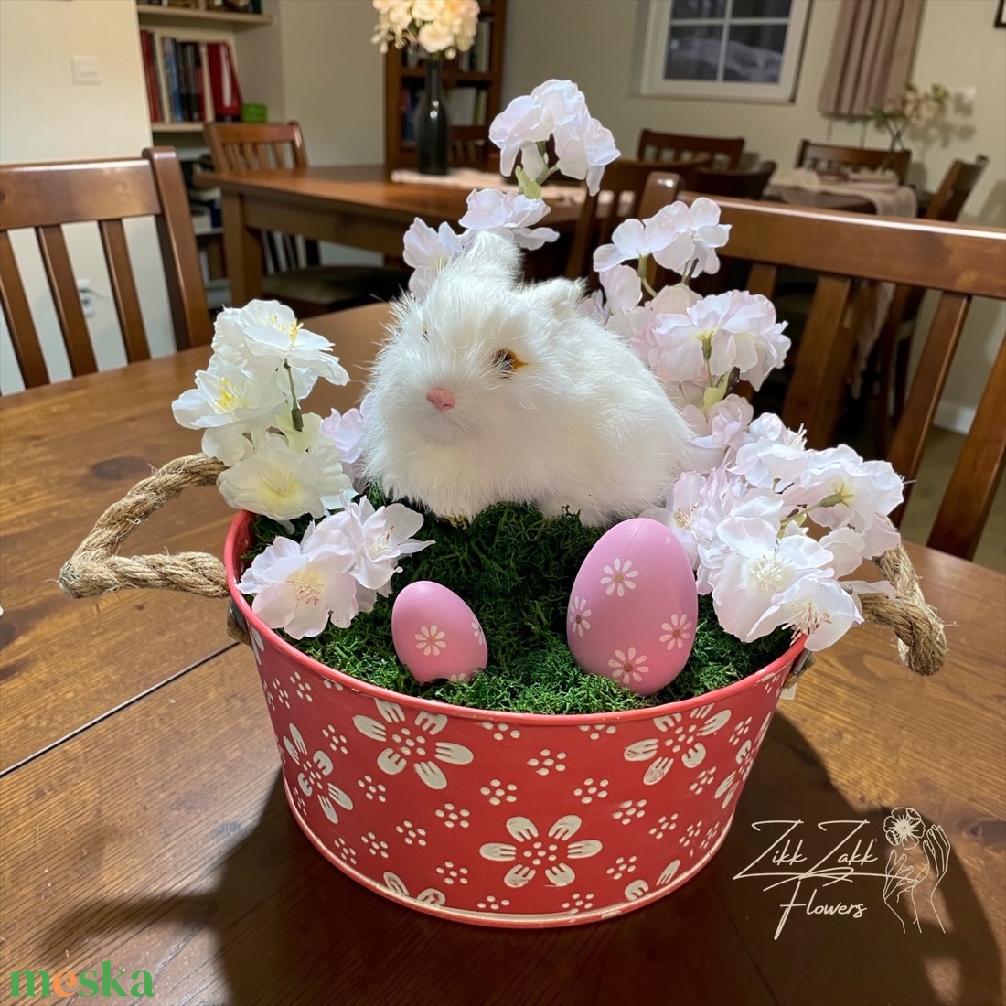 Húsvéti Nyuszis Virágkompozíció Dekor Kosárban - ünnepi díszek, dekorációk - húsvéti díszek és dekorációk - húsvéti asztaldíszek - Meska.hu