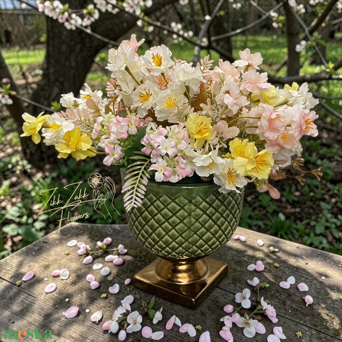 Zöld Talpas Tavaszi Virágkompozíció - otthon & életmód - dekoráció - asztal és polc dekoráció - asztaldísz - Meska.hu