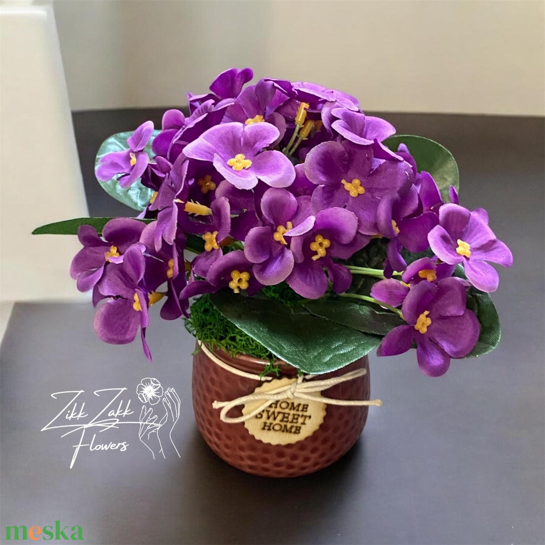 Lila ibolya kompozíció HOME kaspóban - otthon & életmód - dekoráció - asztal és polc dekoráció - asztaldísz - Meska.hu