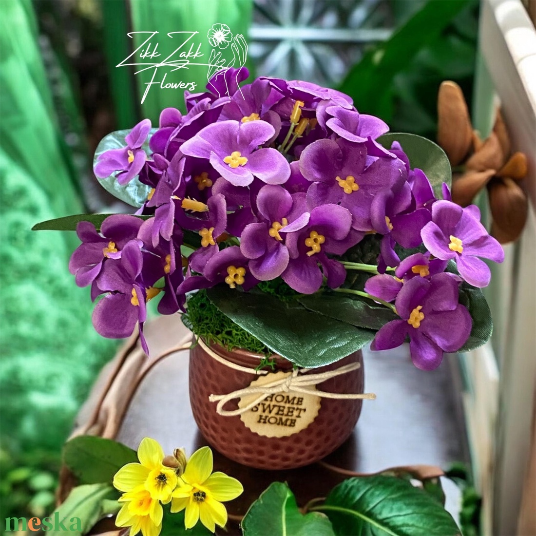 Lila ibolya kompozíció HOME kaspóban - otthon & életmód - dekoráció - asztal és polc dekoráció - asztaldísz - Meska.hu