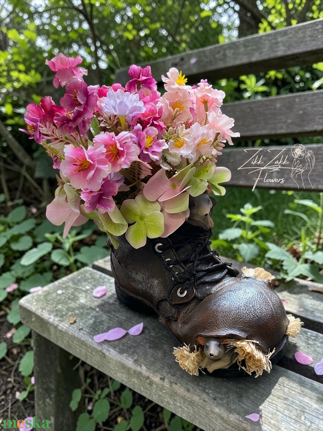 Rózsaszín tavaszi egeres bakancs kaspó (dús verzió) - otthon & életmód - virágdekoráció - virágdíszek - virágdísz kaspóban - Meska.hu