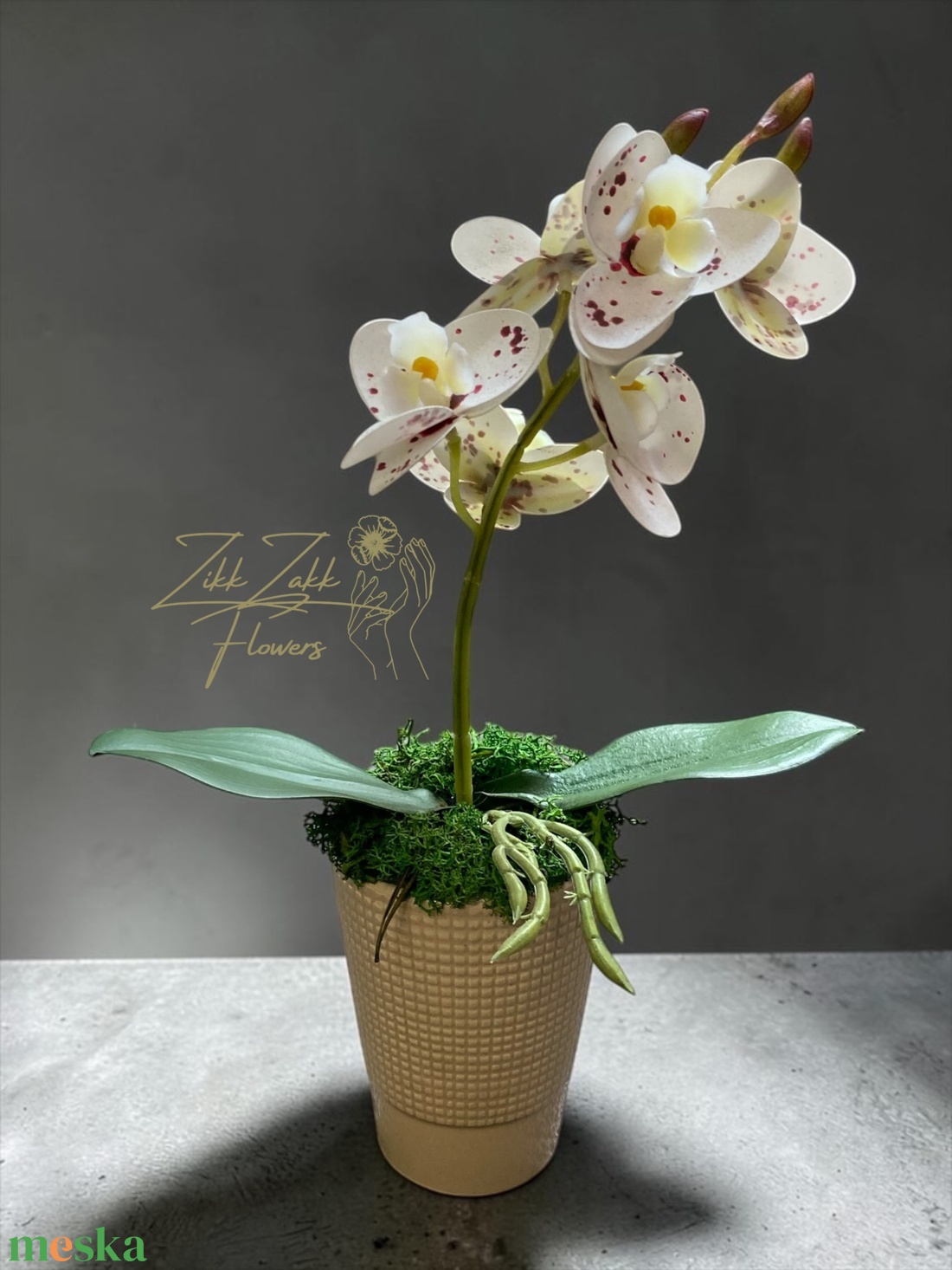 Örök orchidea kompozíció pöttyös virágokkal � bézs kaspóban - otthon & életmód - virágdekoráció - virágdíszek - asztali virágdísz - Meska.hu
