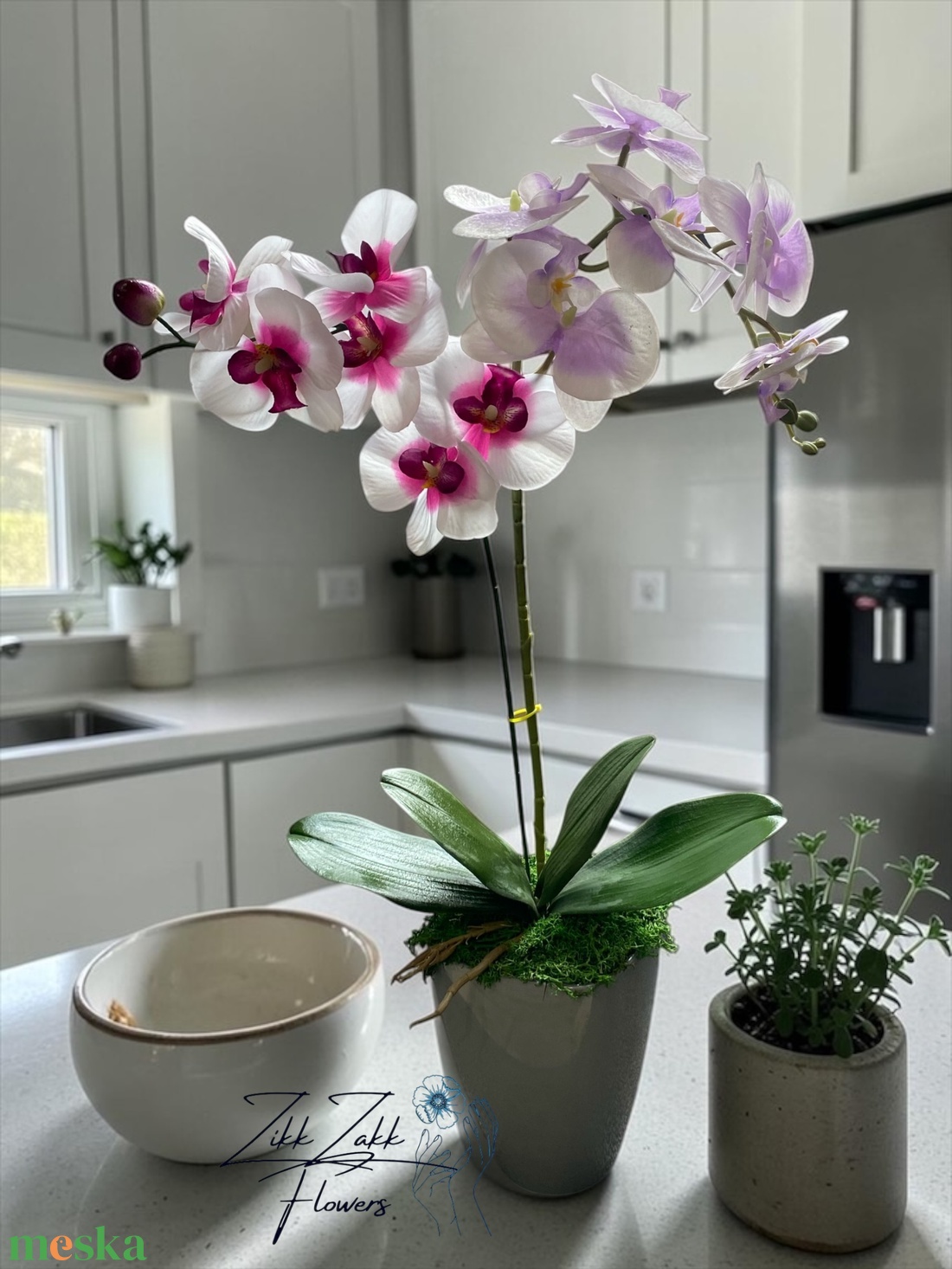 Örök pink-fehér orchidea kompozíció szürke kaspóban - otthon & életmód - dekoráció - asztal és polc dekoráció - asztaldísz - Meska.hu