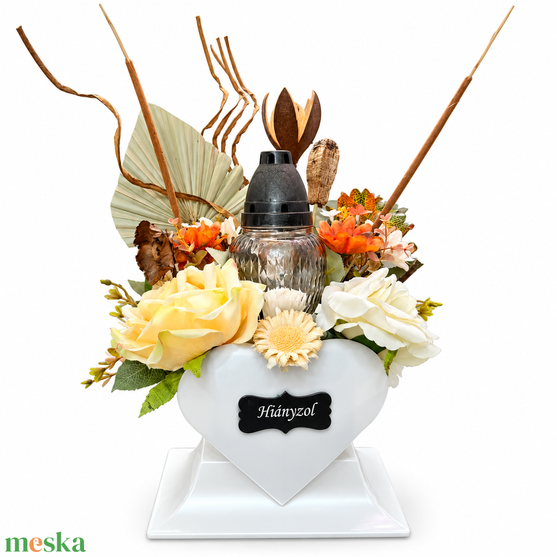 Krém�fehér örök és száraz virágos sírdísz fehér szívben, mécsessel � Hiányzol � 40 � 30 cm - otthon & életmód - vallás - temetkezési tárgy - sírdísz, kegyeleti dísz - Meska.hu